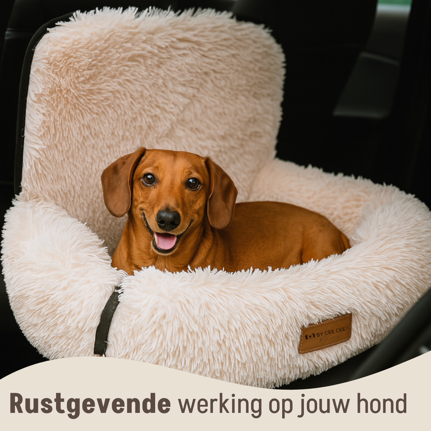 Autostoel Fluffy - De Ideale Hondenstoel Voor Onderweg - Beige - MAAT M