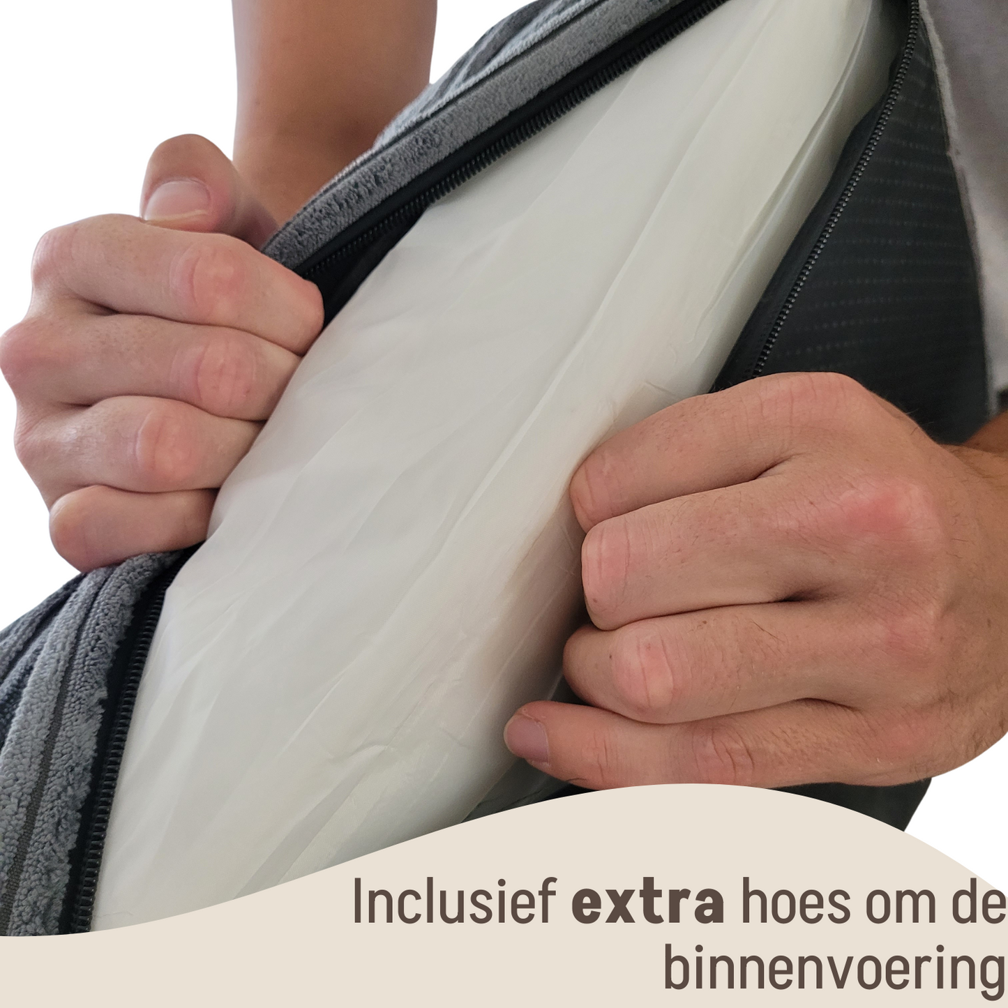 By Cee Cee Hondendeken Bank Ribstof