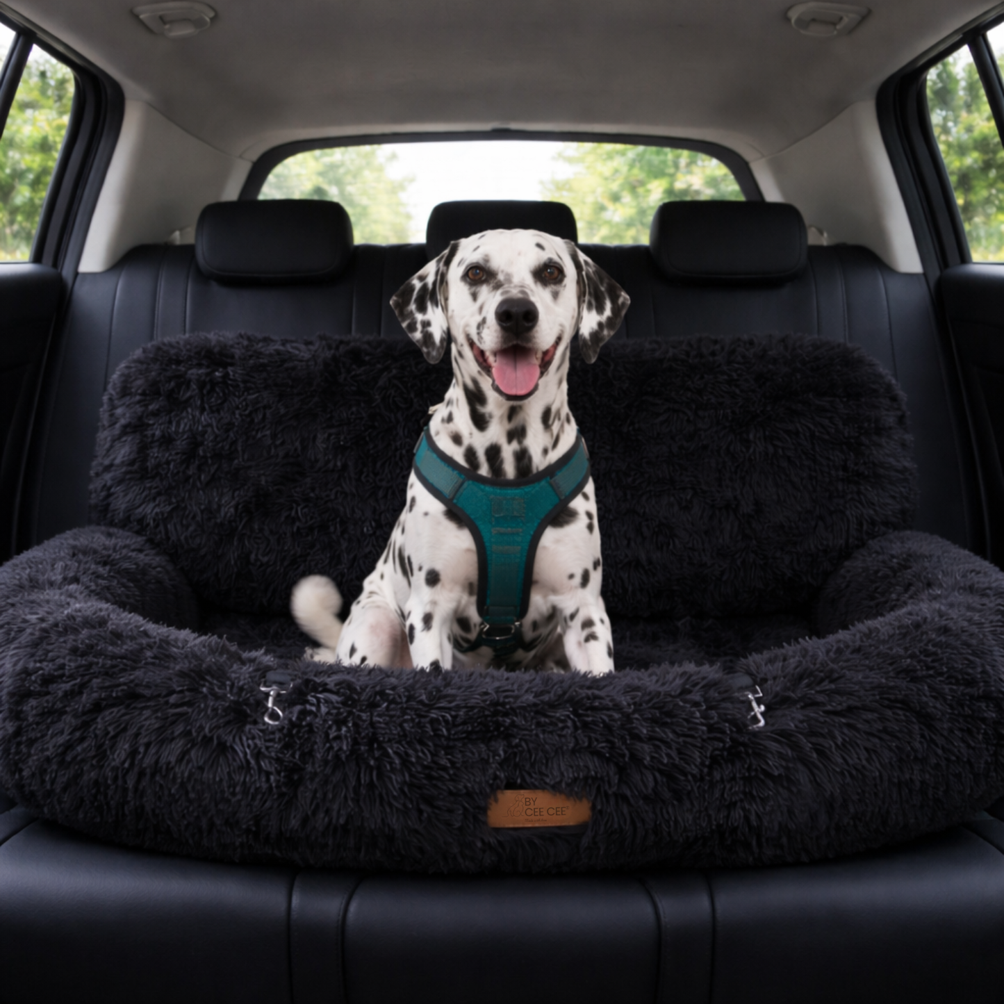 Fluffy Car Seat - The Ideal Dog Seat for On the Go