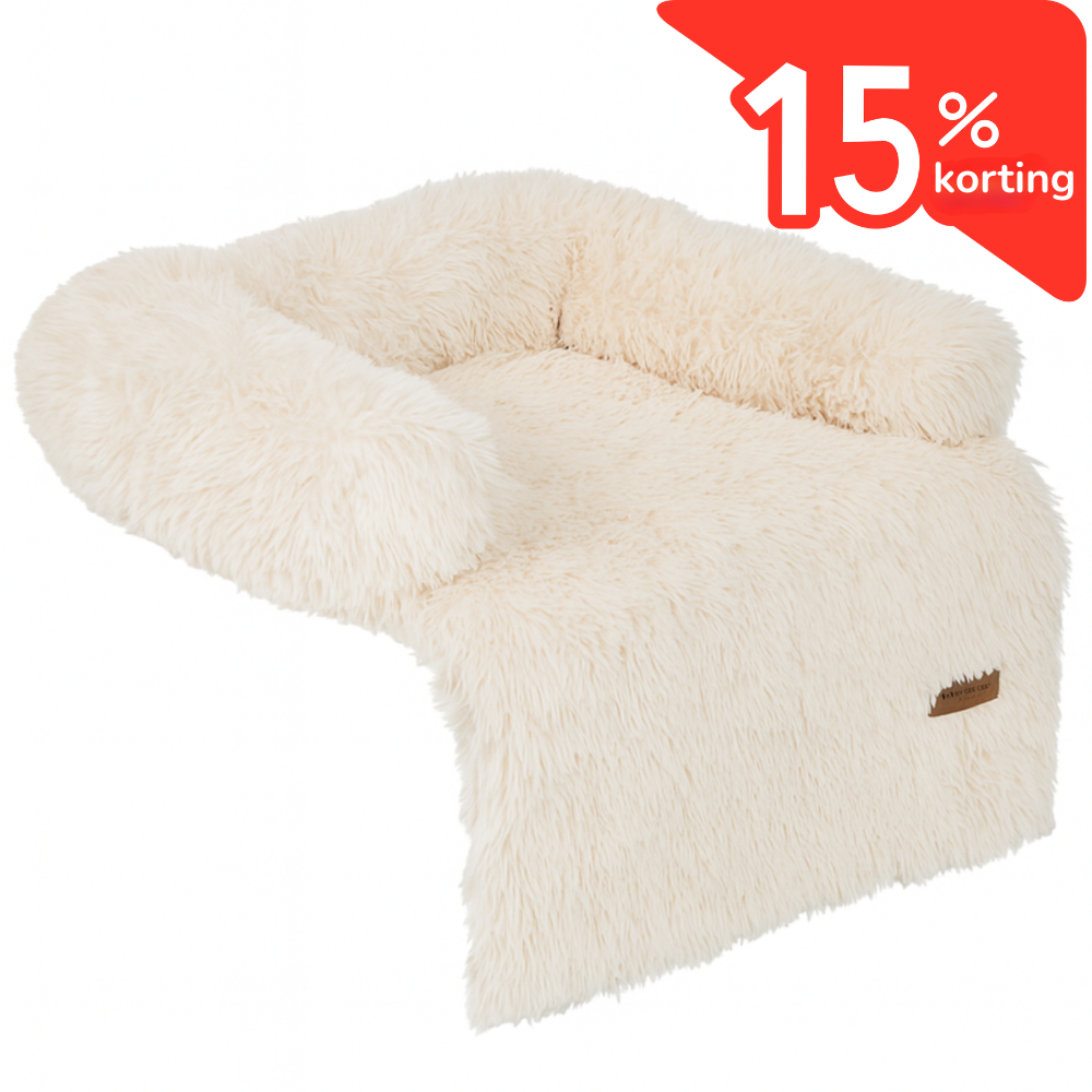 By Cee Cee Fluffy Hondendeken Bank